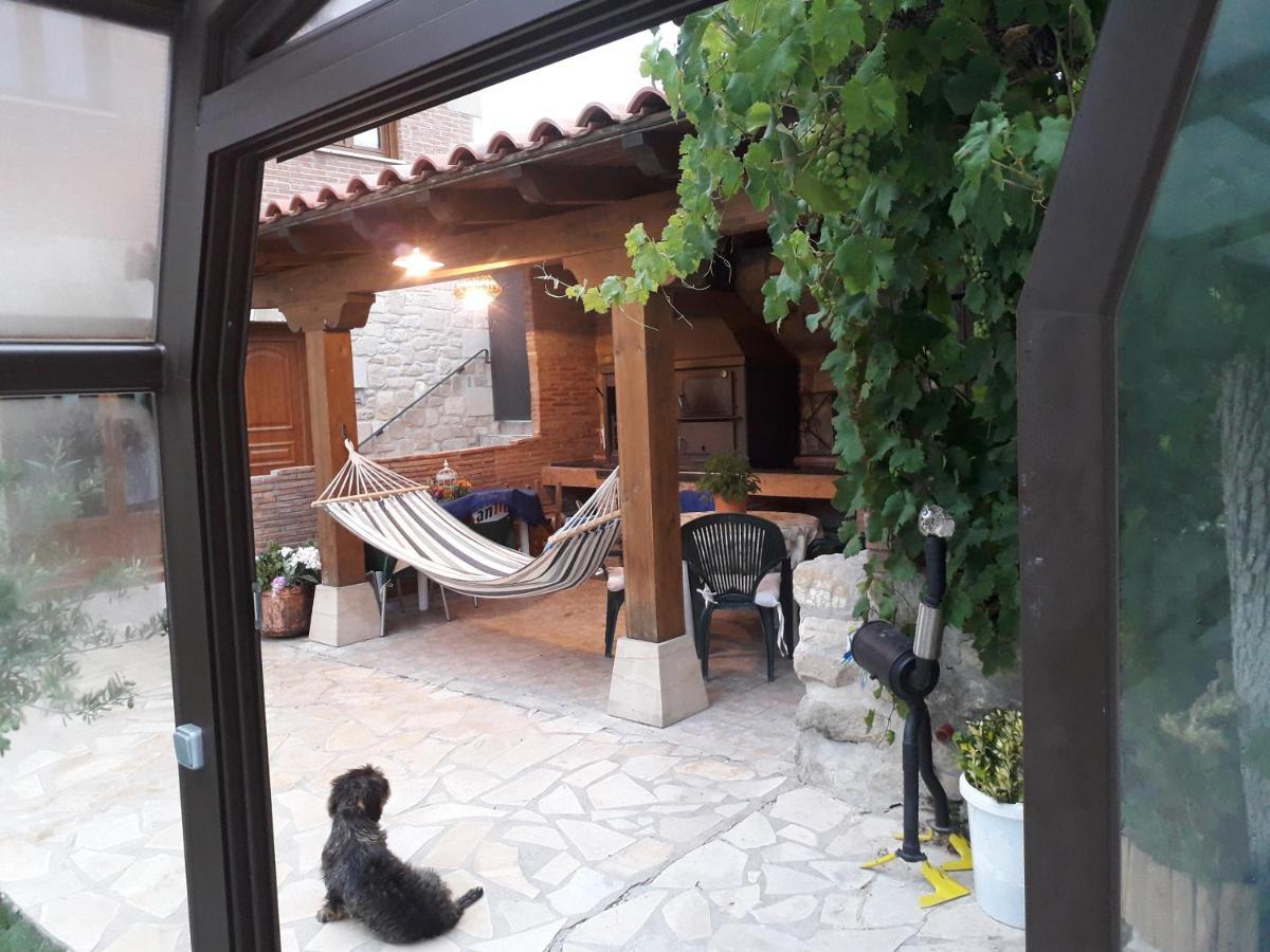 Rural Abuela Andrea Holiday home *